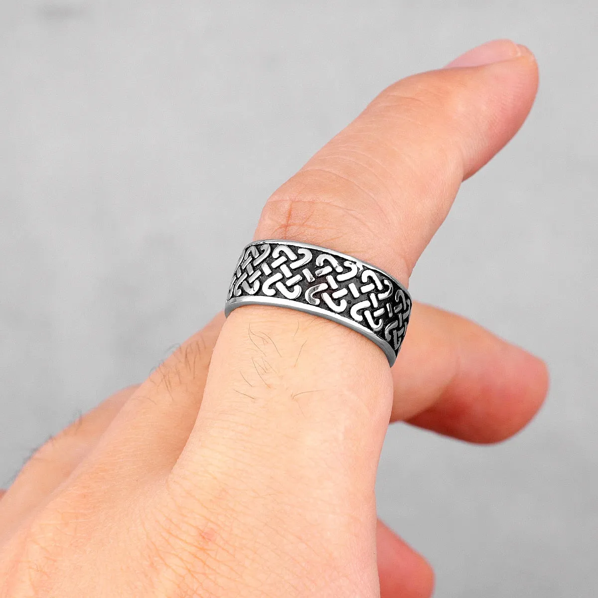 Classic Celtic Knots Ring