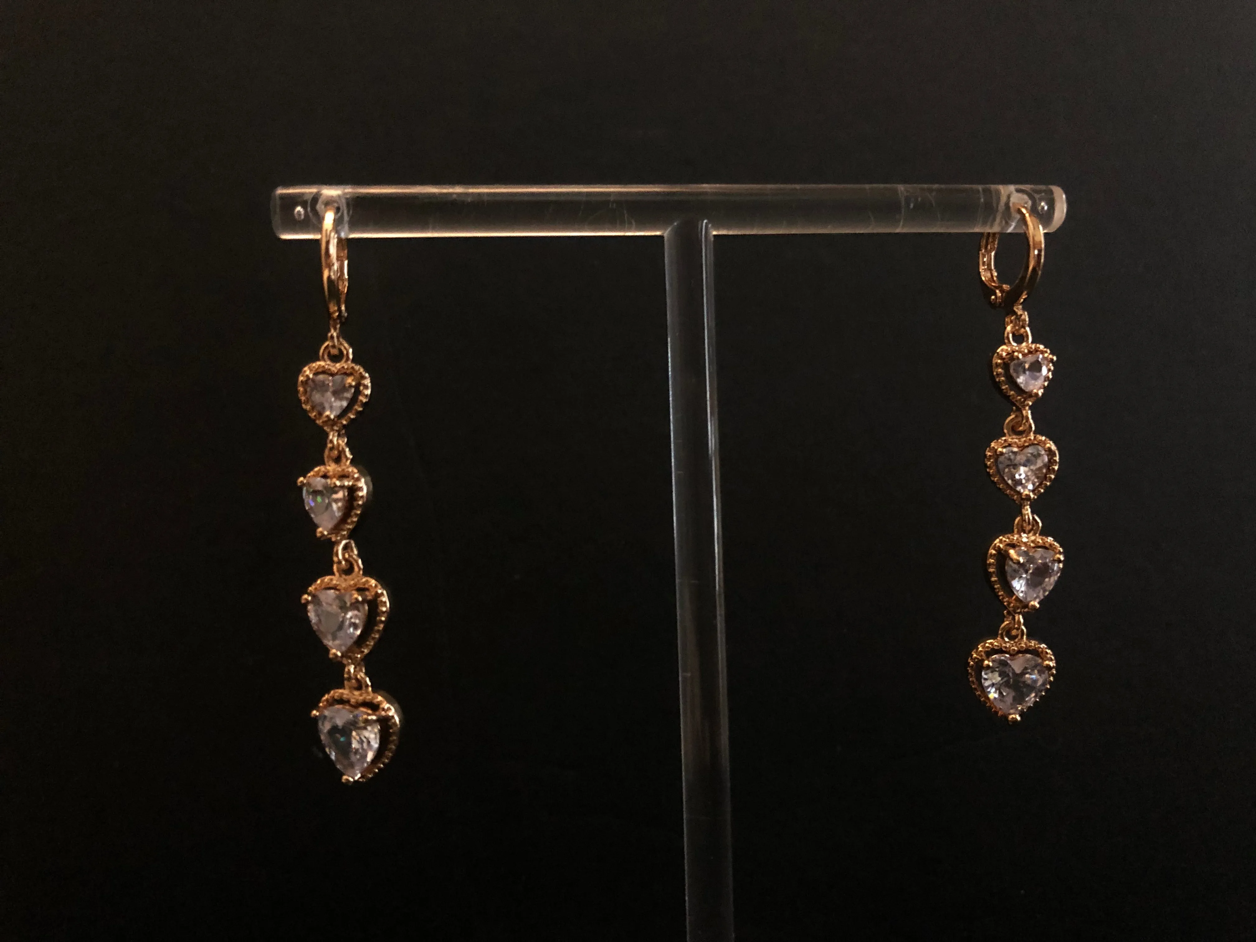 Gwendolyn Heart Earrings