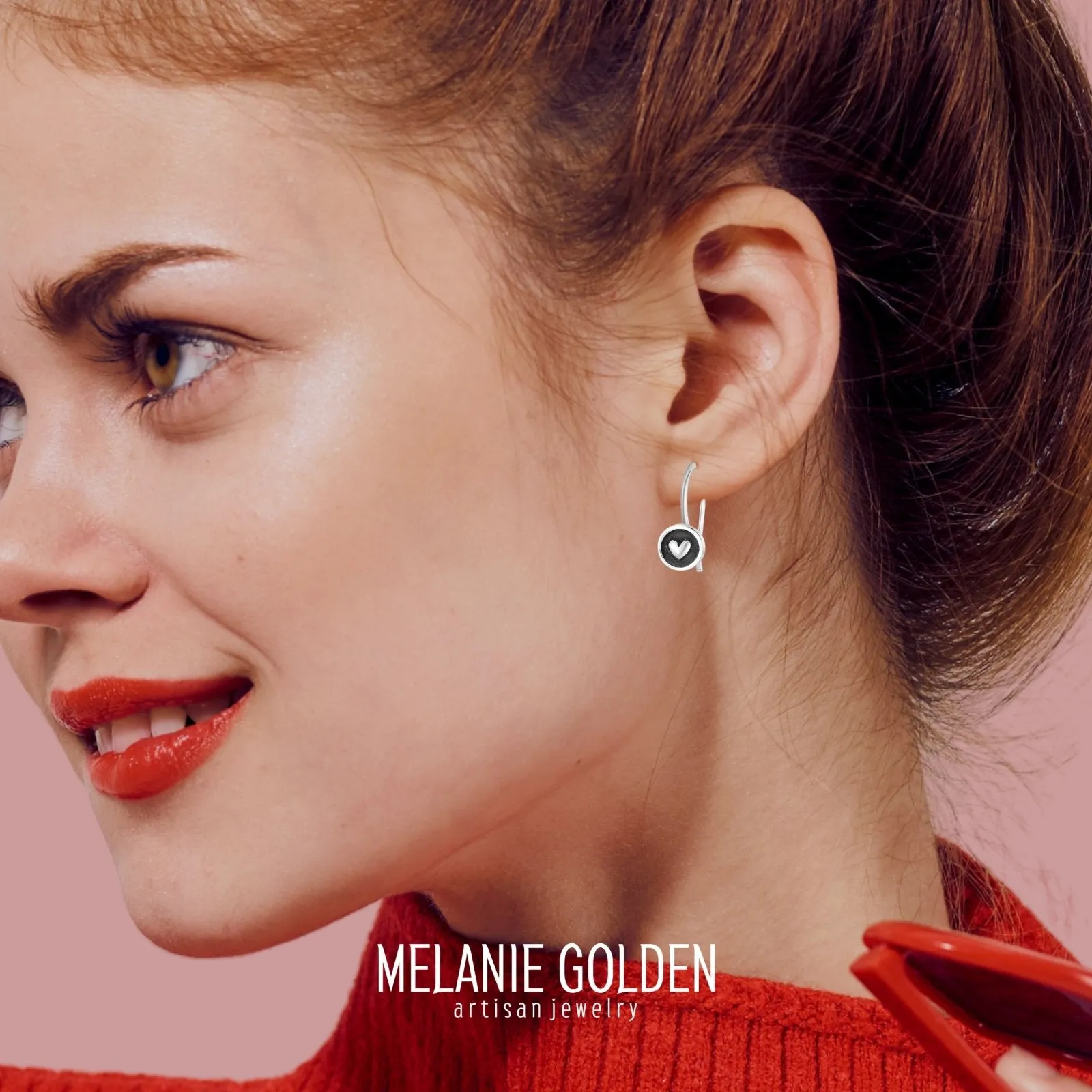Round Heart Hook Earrings