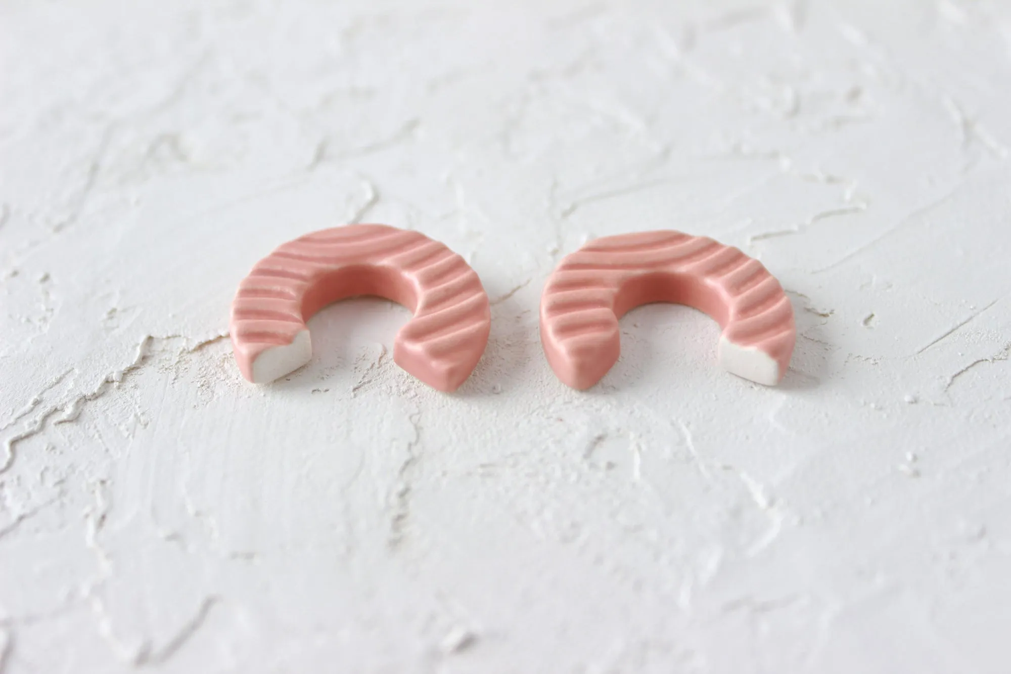 Textured Stripe Hoop Earrings