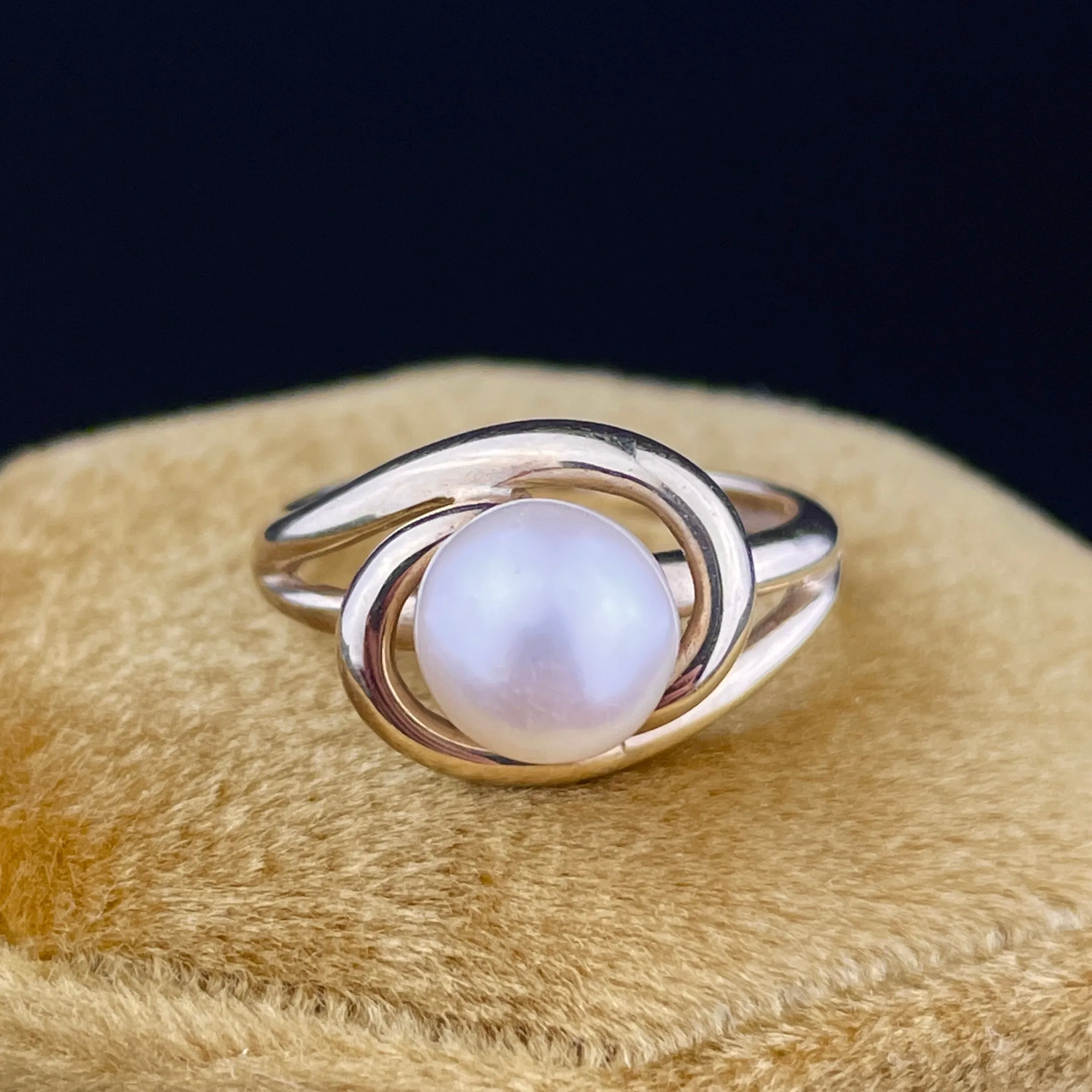 Vintage 10K Gold Love Knot Pearl Solitaire Retro Engagement Ring, Sz 5 1/2